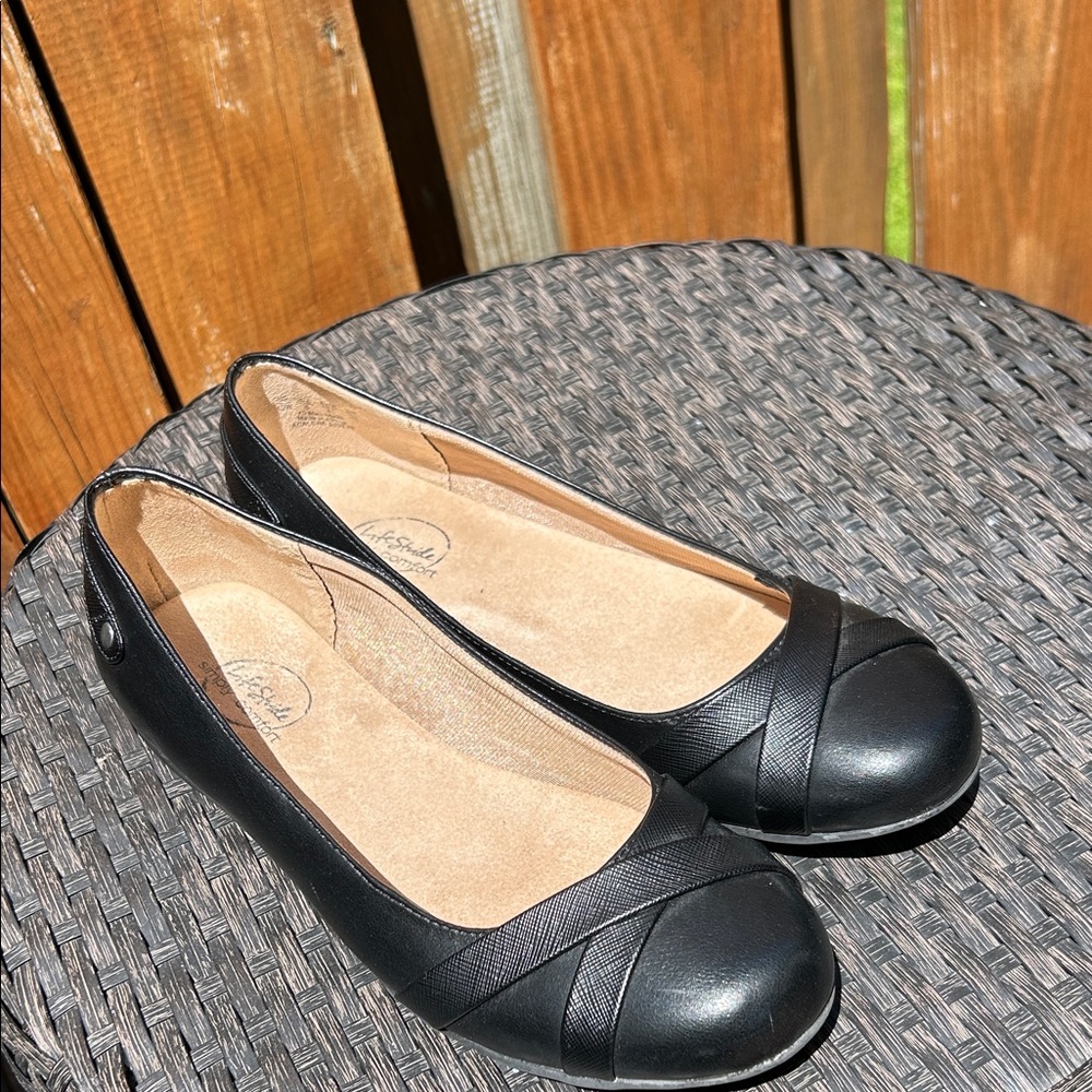 Black Flats